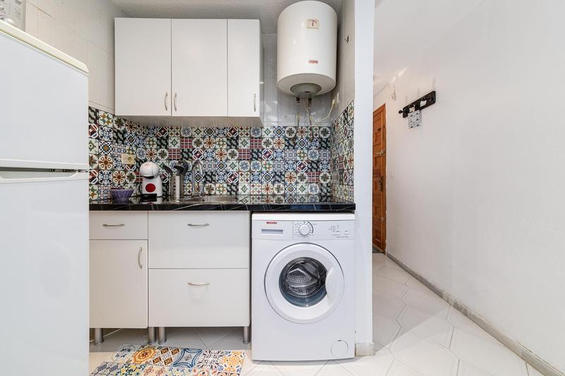 Foto ea5c609d-c99c-4f92-b8bb-607f5fe468d7. Estudi a Centro - Muelle Pesquero Torrevieja