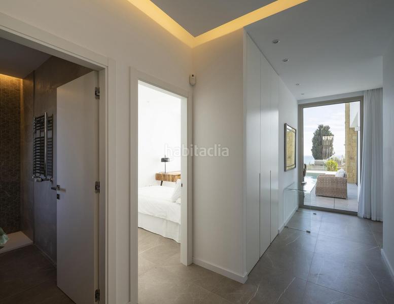 Foto 5aa7aa0d-f251-4bb6-b046-9888beba2229. Xalet amb aparcament piscina a El Faro de Calaburra - Chaparral Mijas