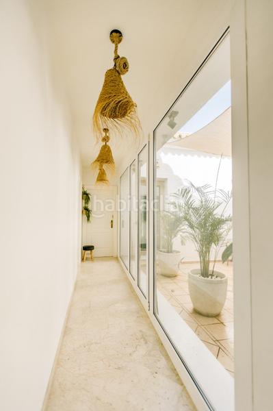 Foto 804fddfe-c075-4f77-b769-aaf742e6e2a8. Chalet avec parking piscine dans La Concha - Resina Golf Estepona