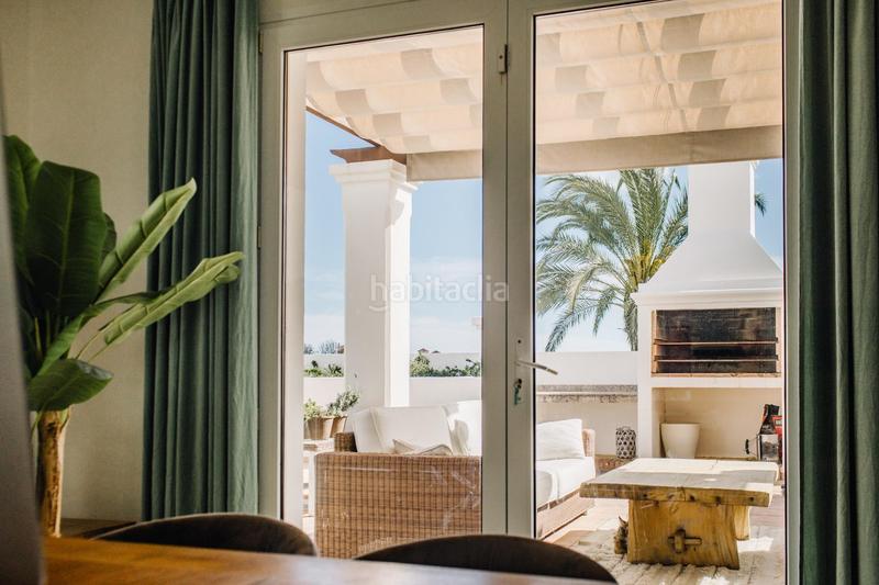 Foto aff364b9-e46c-4120-8e7d-1d78ed809209. Chalet avec parking piscine dans La Concha - Resina Golf Estepona