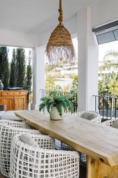 Foto f92b8f2a-9855-4a3f-8506-3e62b83c49fd. Chalet avec parking piscine dans La Concha - Resina Golf Estepona