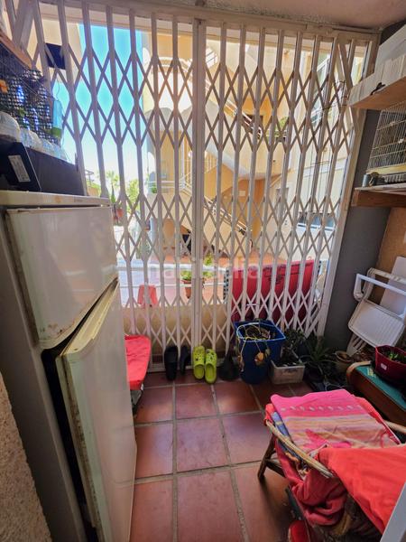 Foto 5c943158-a38d-4233-a2e6-045042c24a9a. Piano terra in nueva Torrevieja Torrevieja