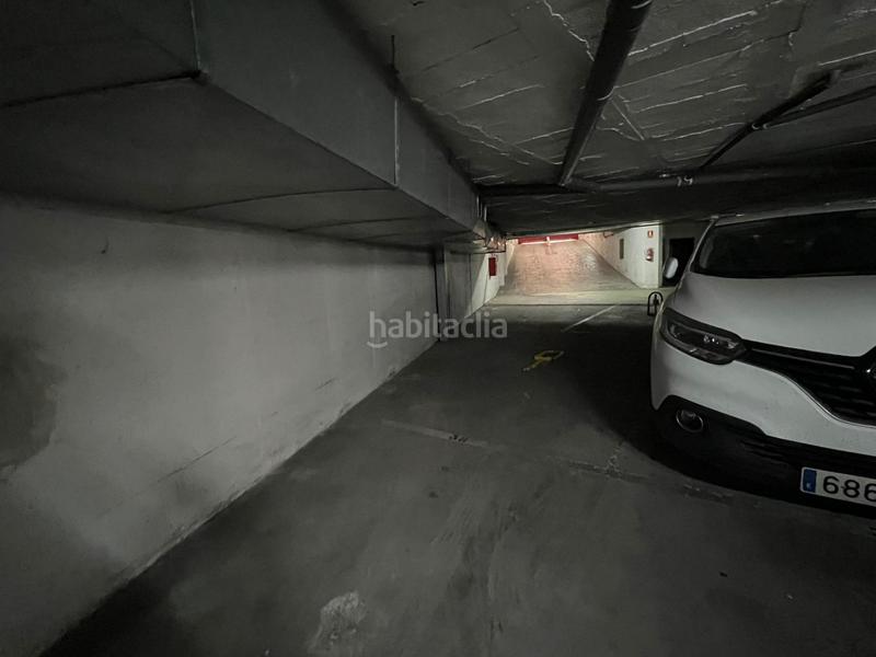 Foto 13f9c689-4f3b-4fe9-8934-908ddb21e496. Parking voiture dans calle del mar báltico 18 dans Zona Playa de los Locos Torrevieja