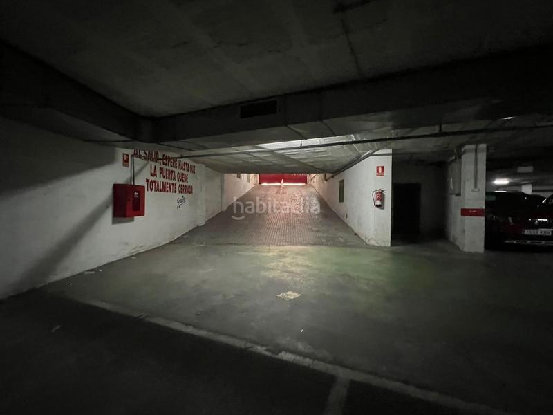 Foto aedaa497-e47b-4b9a-8bc2-feb3ca6373f1. Parking voiture dans calle del mar báltico 18 dans Zona Playa de los Locos Torrevieja