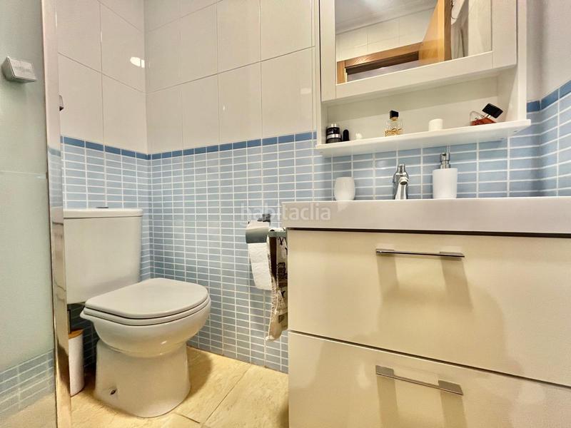 Foto 9420f24a-23fd-4e34-a9fc-59d6e23e368b. Appartement avec parking dans Las Piscinas Naturales Torrevieja