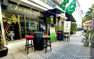 Traspàs Local Comercial  Calle l.v. beethoven. Shandon bells irish pub. villa martin plaza.