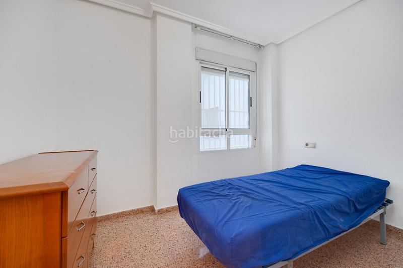 Foto 0f6d3817-b1eb-4b57-a565-7348aa9b19ef. Piccolo appartamento in calle zoa 69 in Antonio Machado Torrevieja