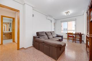 Apartamento en Calle Zoa 69
