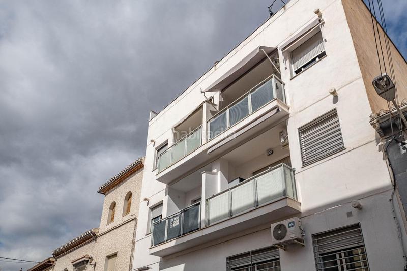 Foto 53986d8b-c4e2-4697-9e7f-5375a0dfad81. Flat with heating pool in Atarfe