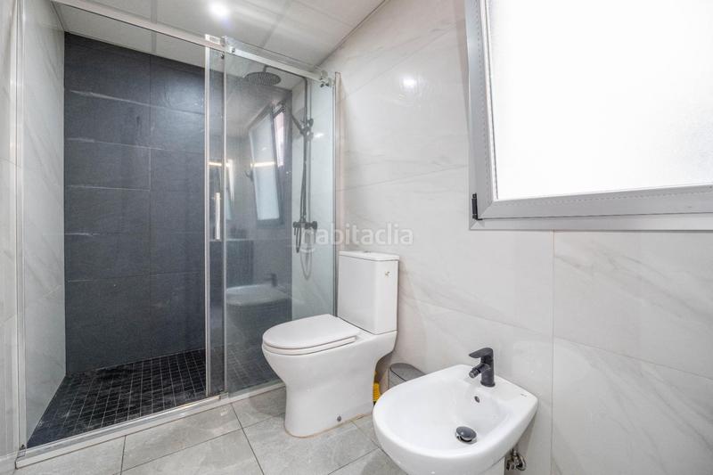 Foto c09cec97-37f8-4e44-b301-80b6c9f100fd. Flat with heating pool in Atarfe