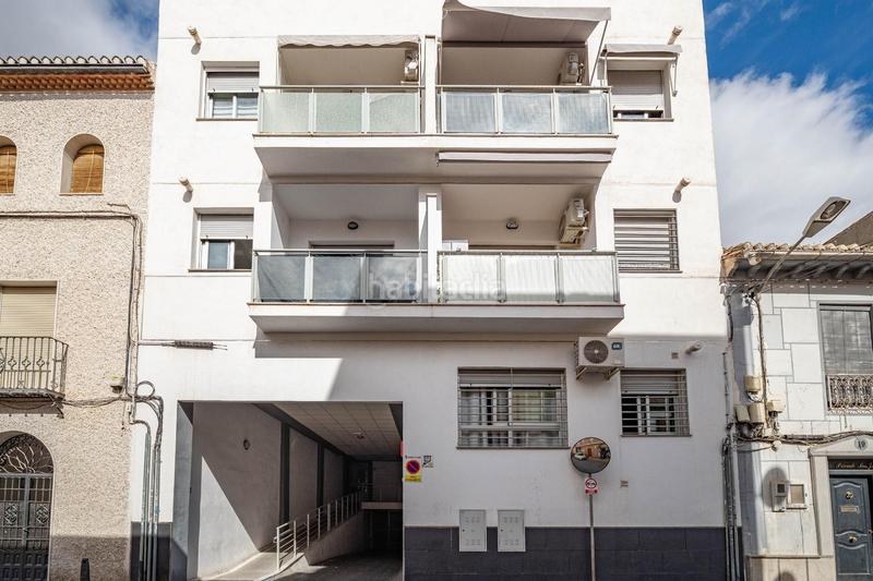 Foto e06ffa57-95cc-4865-9851-e31d1e3d9953. Flat with heating pool in Atarfe