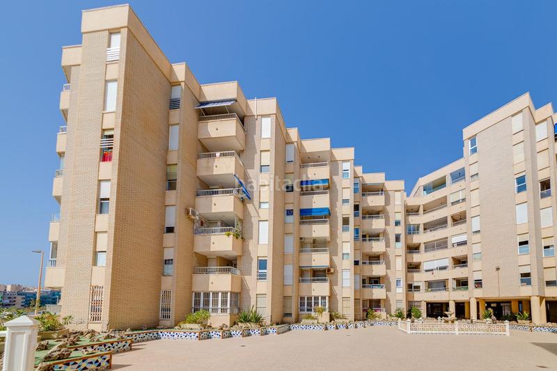 Foto d05070e7-7493-493a-9c3b-751f42d40576. Appartement in Zona Playa de los Locos Torrevieja