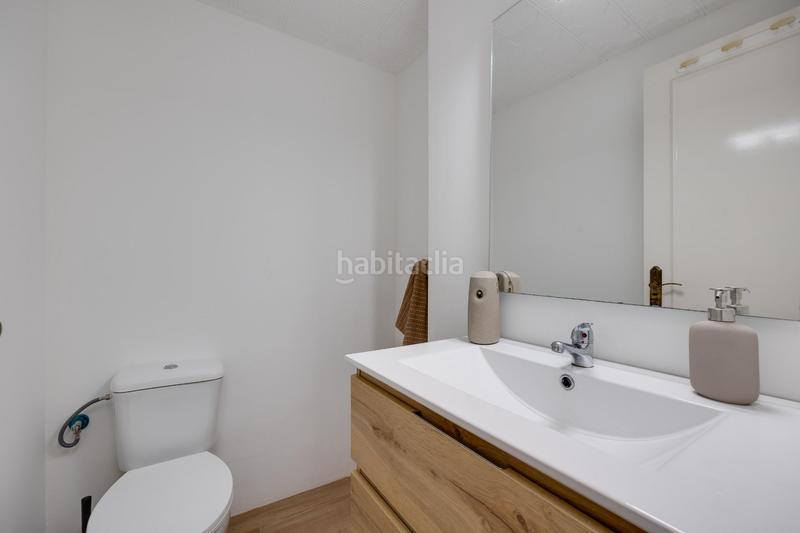 Foto f6e00eba-c2f7-48f2-aa45-5762fe58780d. Appartement in Zona Playa de los Locos Torrevieja