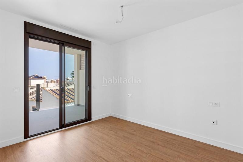 Foto 528e0cca-6cff-450e-b1a0-7f47c14132aa. Apartamento en Los Almendros Orihuela