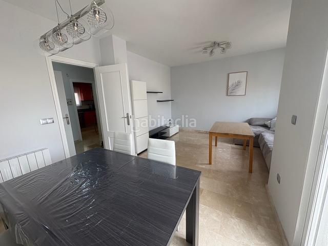 Foto 2206f282-f7be-408a-8d3b-9dd303c782a7. Casa adossada amb aparcament a Barrio de la Vega Monachil