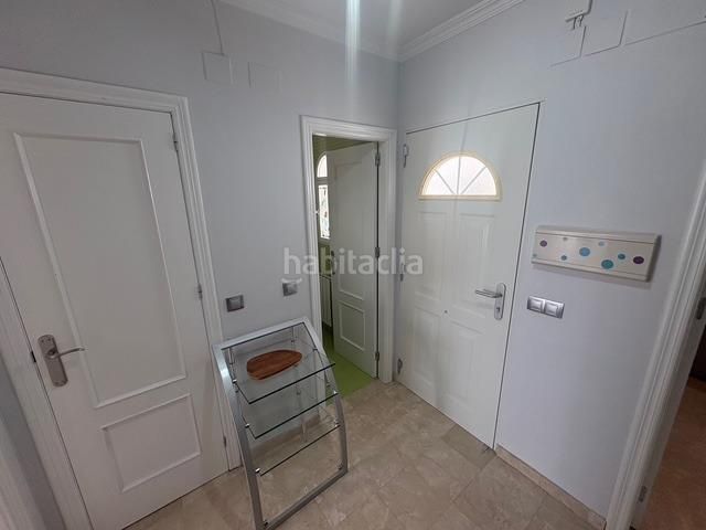 Foto fa693f0d-451c-43b5-a6cf-475043e0364e. Casa adossada amb aparcament a Barrio de la Vega Monachil