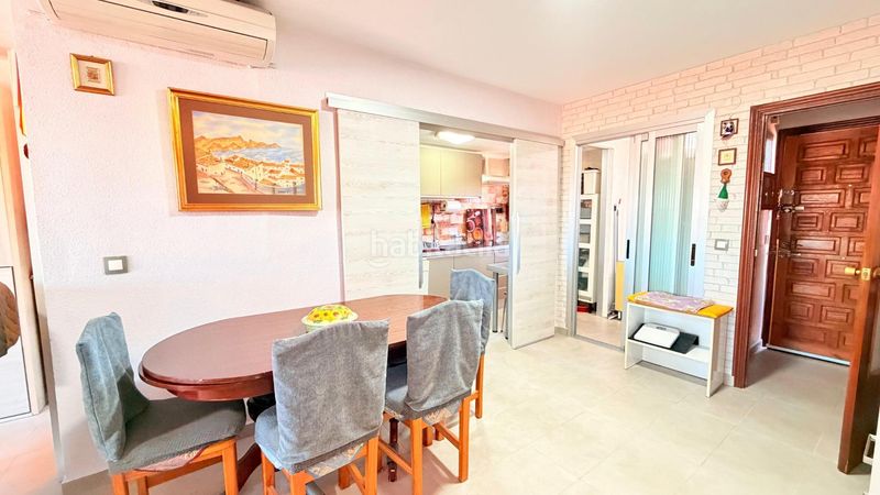 Foto 5d92d54a-a0b1-46a5-a065-8ac47fea83e8. Pis amb piscina a Playa de los Náufragos Torrevieja