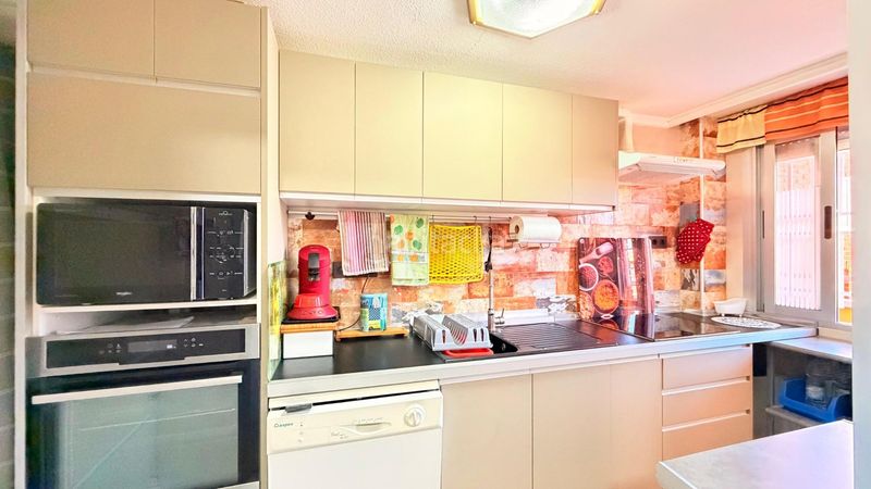 Foto 98040793-f341-49bf-b740-6647db28c3ae. Pis amb piscina a Playa de los Náufragos Torrevieja