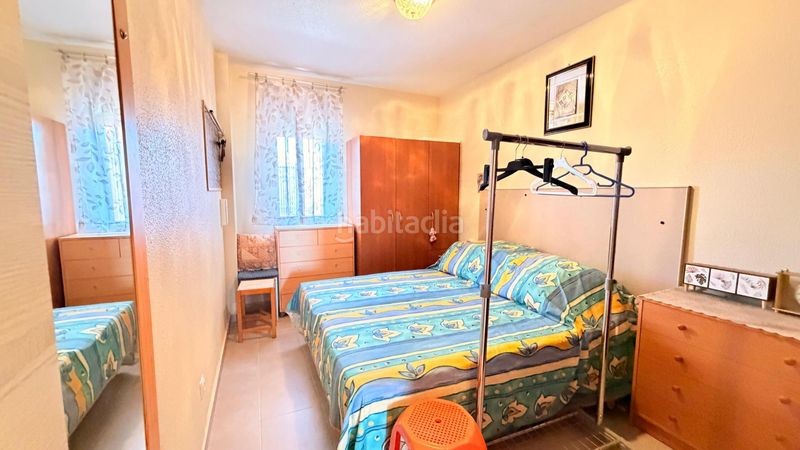 Foto e1ae708f-432e-4a6a-a740-13483264995c. Pis amb piscina a Playa de los Náufragos Torrevieja