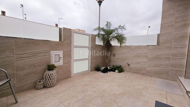 Foto 2300f378-d84d-4c81-929c-7b0c6e3dea27. Casa a Zona Carrefour - Urbanizaciones Torrevieja