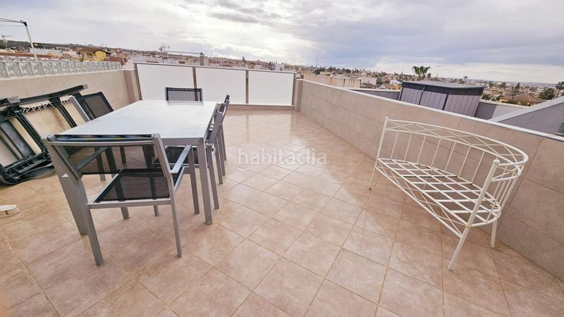 Foto 97f384c4-a912-48e4-8458-6d66f16b7002. Casa a Zona Carrefour - Urbanizaciones Torrevieja