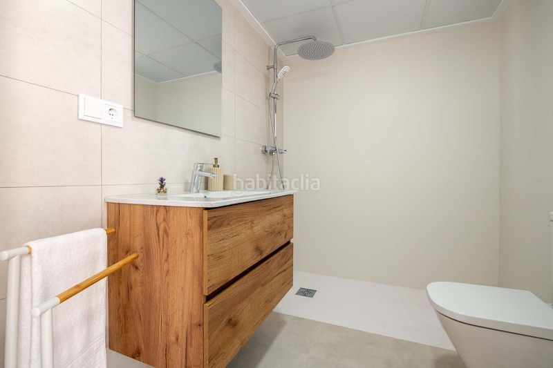 Foto c068a559-2bbb-459b-b979-f4a2be7d83f7. Casa amb aparcament piscina a Cox