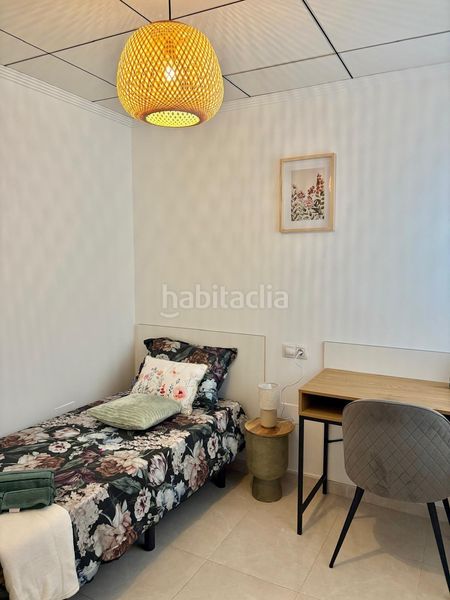 Foto 2fb2096c-ef35-475e-8db1-e214bee456ec. Apartament amb aparcament a Centro - Muelle Pesquero Torrevieja