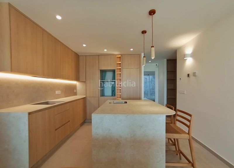 Foto 0d7bf136-02e8-4060-921c-3d648cc8be03. Àtic amb aparcament piscina a Benijófar