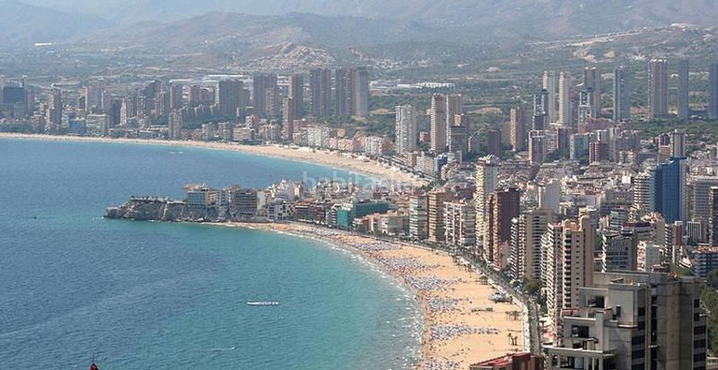 Foto e24aaf98-2492-46c2-a90d-ce023f6dfbbd. Xalet amb aparcament piscina a Rincón Bajo Benidorm