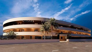 Apartamento en Las Lomas de Rame-Bahía Bella. Apartamentos de lujo frente al campo de golf y cerca del mar en