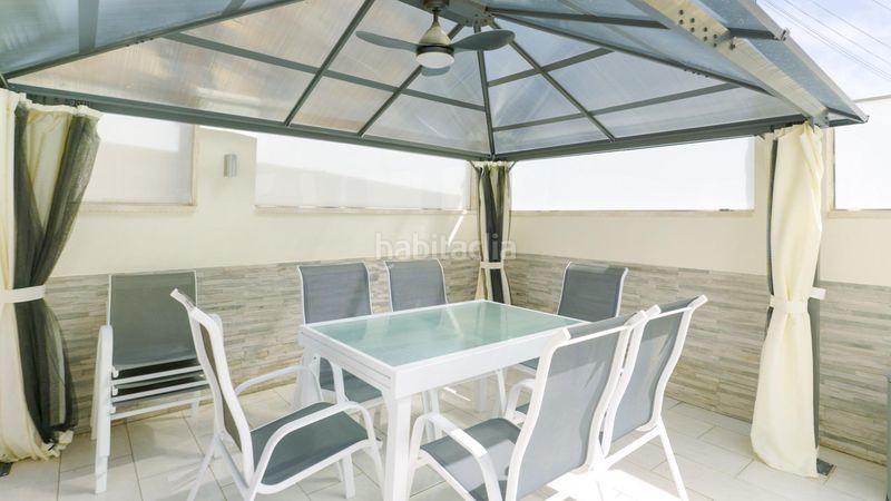 Foto 51ce66c7-00c0-45c8-811f-515be563c583. Casa adossada amb calefacció aparcament piscina a Torrevieja