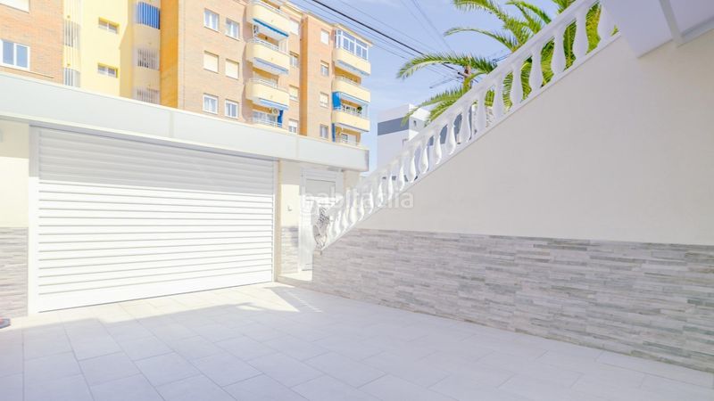 Foto ce27a27a-d400-495d-8c35-d8358270bf62. Casa adossada amb calefacció aparcament piscina a Torrevieja