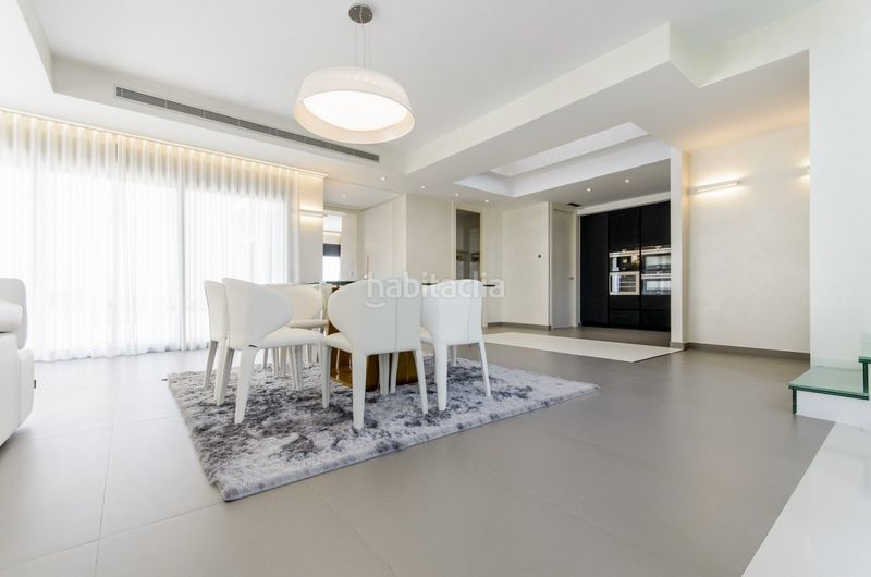 Foto 0981bd42-6de6-4d58-a8fd-4316b029ca23. Xalet amb aparcament piscina a Campoamor Orihuela