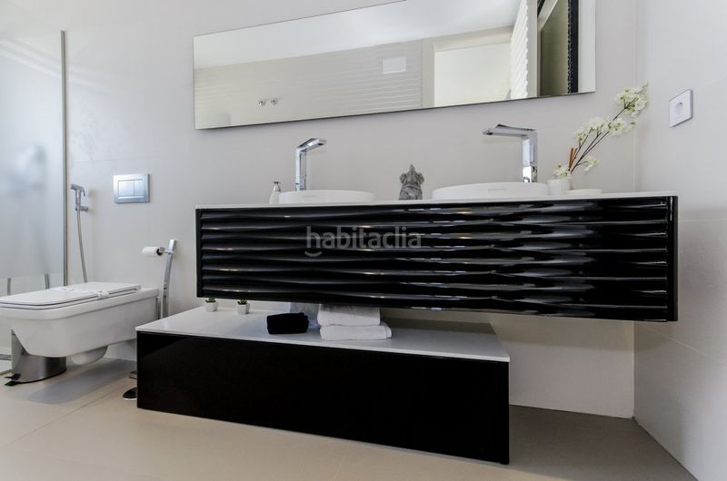 Foto 39d4dea9-6a2f-4b00-80cc-15126c293012. Xalet amb aparcament piscina a Campoamor Orihuela