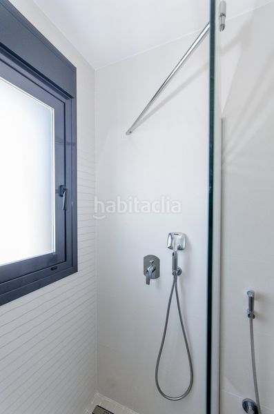 Foto bbbe9792-6163-41fb-a749-80c651e6f65f. Xalet amb aparcament piscina a Campoamor Orihuela