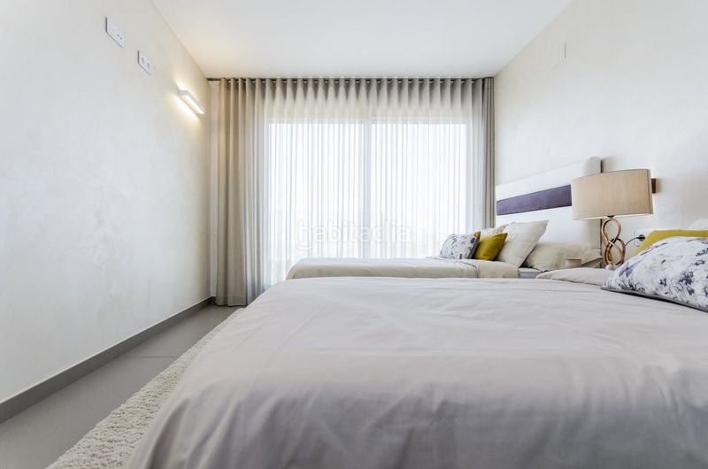 Foto d0732e33-53c9-447f-b82c-c7232ebe32c2. Xalet amb aparcament piscina a Campoamor Orihuela