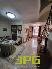 Maison à Plaça del palau 9. Fabulosa casa en la calle principal de alcoleja