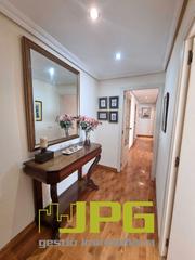 Etagenwohnung  Carrer de castelar. Fabuloso piso en el centro de villafranqueza