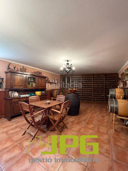 Foto ba29ad1e-c0da-4e96-a733-2ecbb1c59636. Xalet amb calefacció aparcament a Centro Mutxamel
