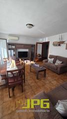 Appartement à Centro. Piso todo exterior en el centro de san juan de alicante