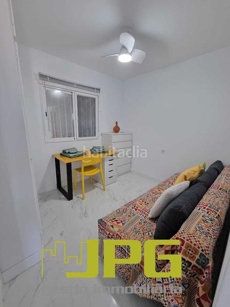 Foto 571ba33f-c790-496d-a3d5-5cc4a6cfc435. Miete etagenwohnung mit heizung parking pool in Playa Muchavista Campello (el)