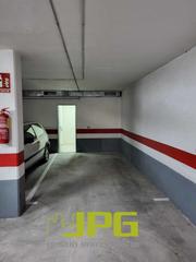 Parking voiture  Avenida la rambla. Estupenda plaza de garaje y trastero en avenida la rambla , san