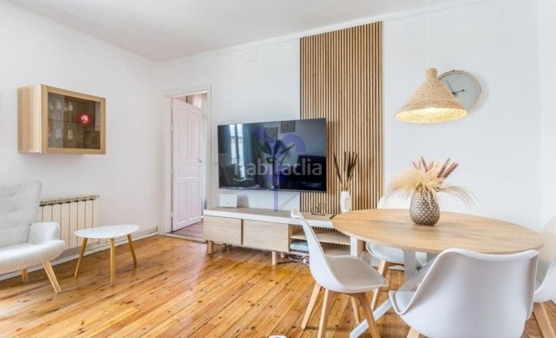 Foto a32b4a4d-e70c-457e-aeb0-3c60d20b43ab. Apartament amb calefacció a Casco Antiguo León