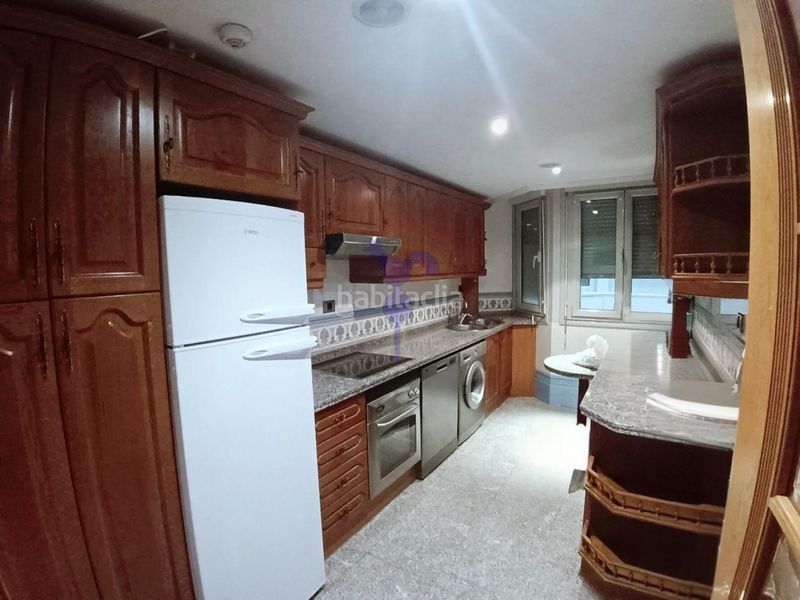 Foto 51d0e4f6-7cfa-45f7-a88b-591ff88f2296. Rent flat with heating parking in Centro Ciudad León