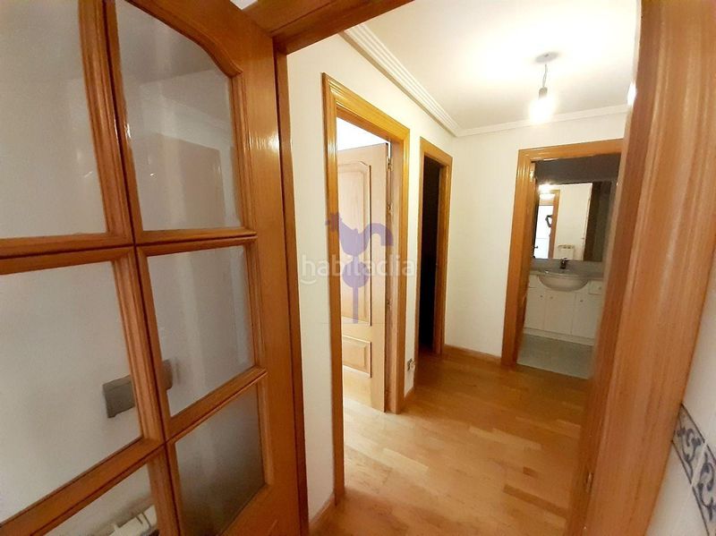 Foto b7b041db-2069-4549-a100-2f060de75048. Apartament amb calefacció a Casco Antiguo León