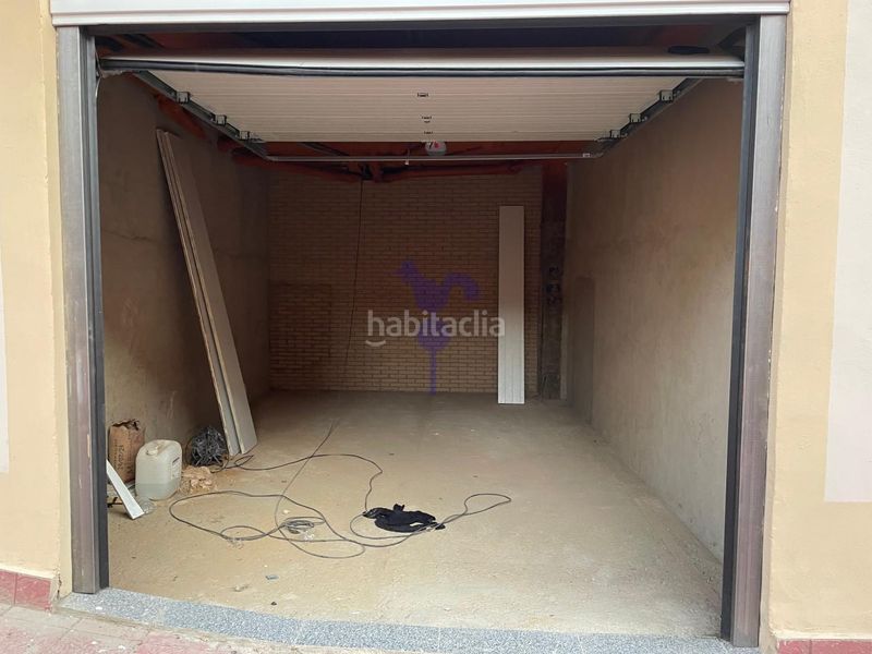 Foto b10f436c-2618-4aa8-9b69-8fe0371bf287. Local comercial en Las Ventas León