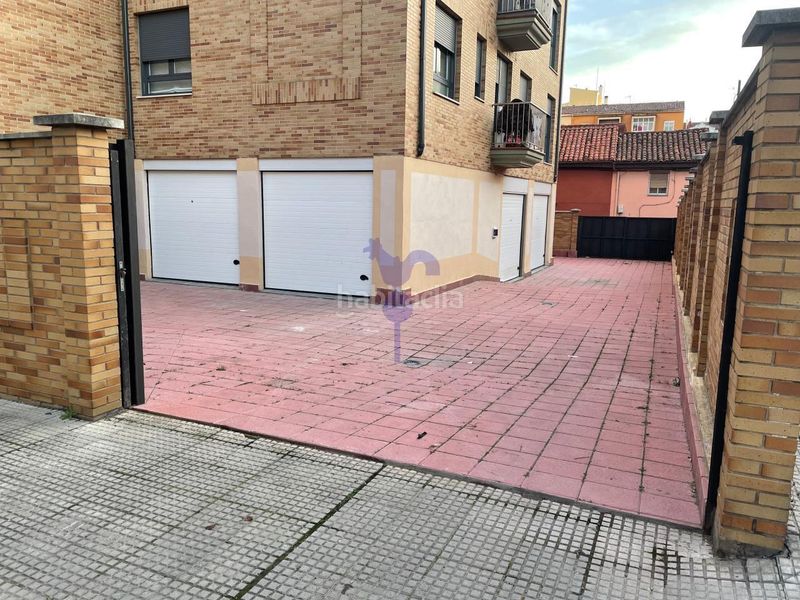 Foto dfb8132f-2e1b-4b61-8250-32381cd59116. Local comercial en Las Ventas León
