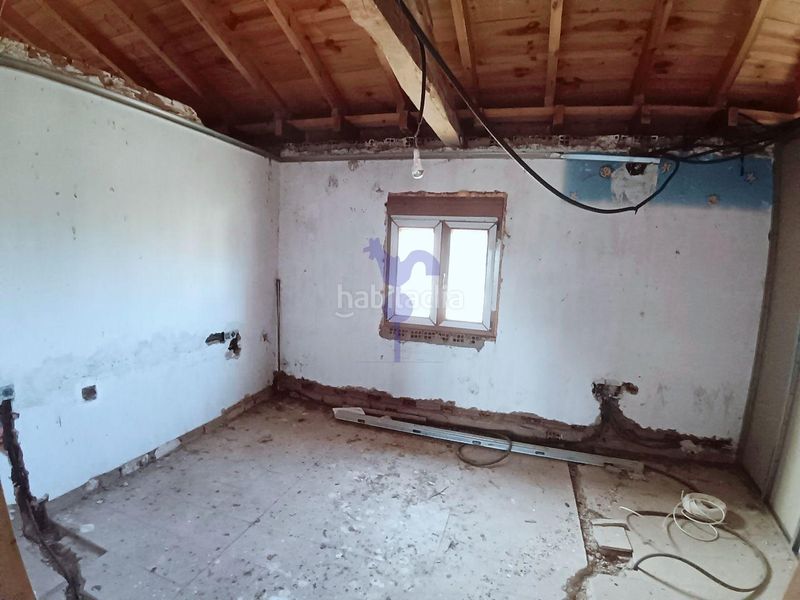 Foto 8a36a519-2b51-42ba-a603-ba4f5b9b9b22. Casa amb calefacció aparcament a Valverde de la Virgen