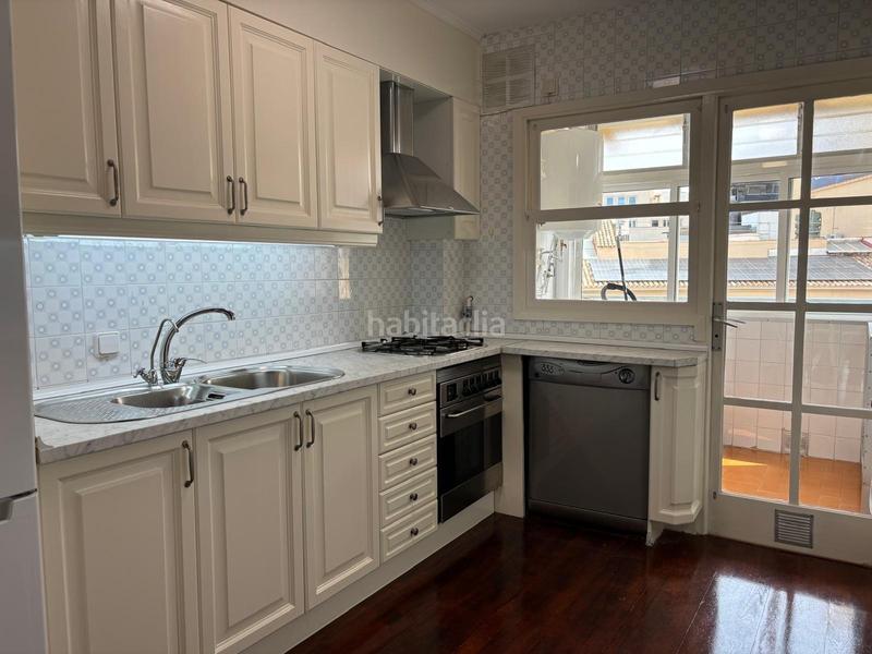 Foto 95022fe4-988f-4249-a641-6cb4d46ddbd5. Location appartement avec chauffage parking dans El Mercat Palma de Mallorca
