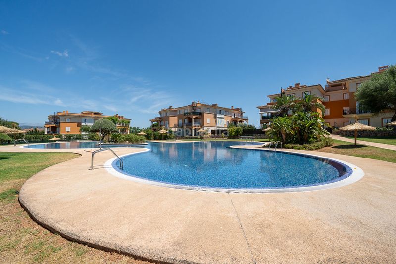 Foto f183cfaf-26a0-4fd6-8419-eaa0f57f06e5. Piso en Son Gual Palma de Mallorca